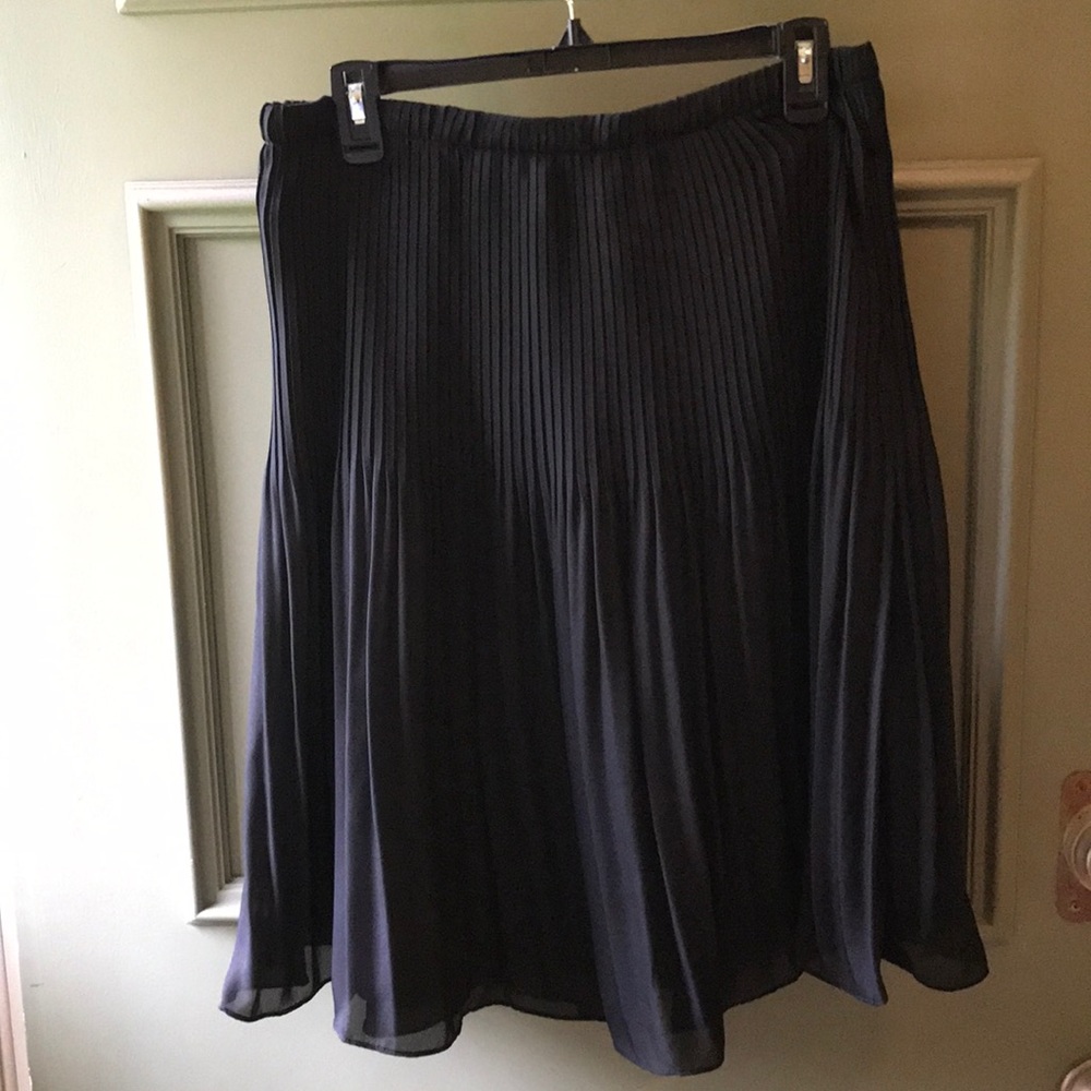 Elegant black chiffon Allison Taylor skirt